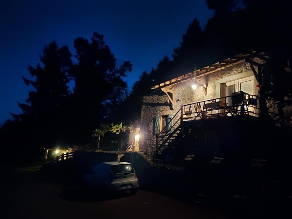 Gezellige Luxe Caravan Met Zwembad In Zuid- Bourgogne Anglure-sous-Dun Eksteriør billede